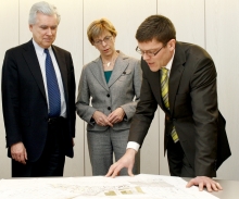 Pressefoto: Gesundheitssenatorin zu Gast im RKK